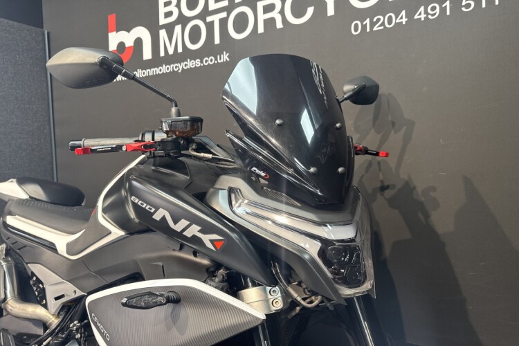 CFMOTO 800NK