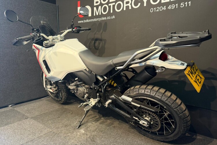DUCATI DESERTX