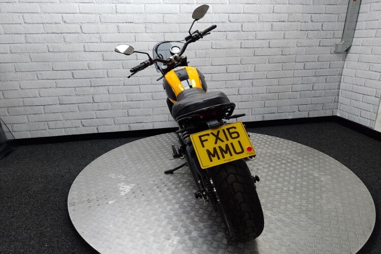 DUCATI SCRAMBLER