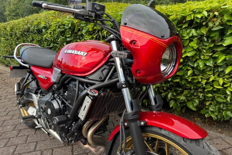 KAWASAKI Z650 RS