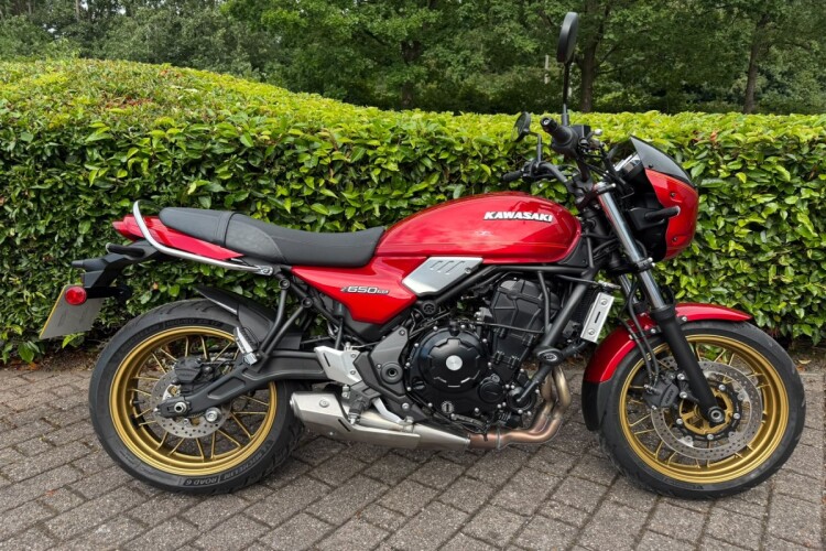 KAWASAKI Z650 RS