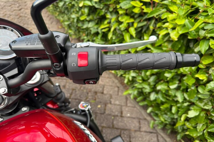 KAWASAKI Z650 RS