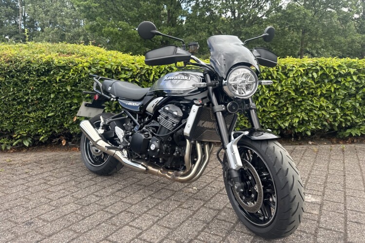 KAWASAKI Z900 RS