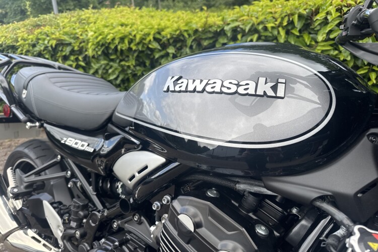 KAWASAKI Z900 RS
