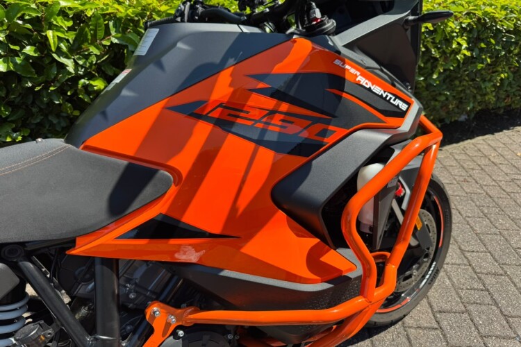 KTM 1290 SUPER ADVENTURE S