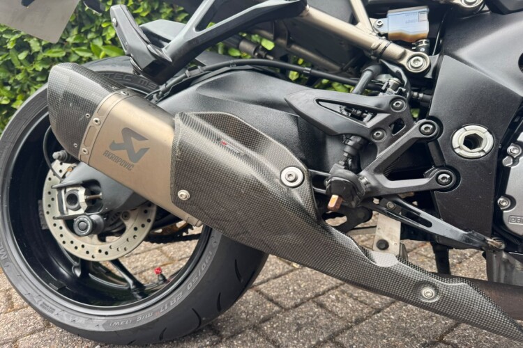 2022 SUZUKI GSX-S1000GT, Black - photo 10