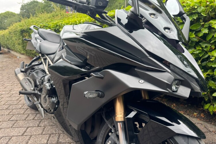 2022 SUZUKI GSX-S1000GT, Black - photo 13