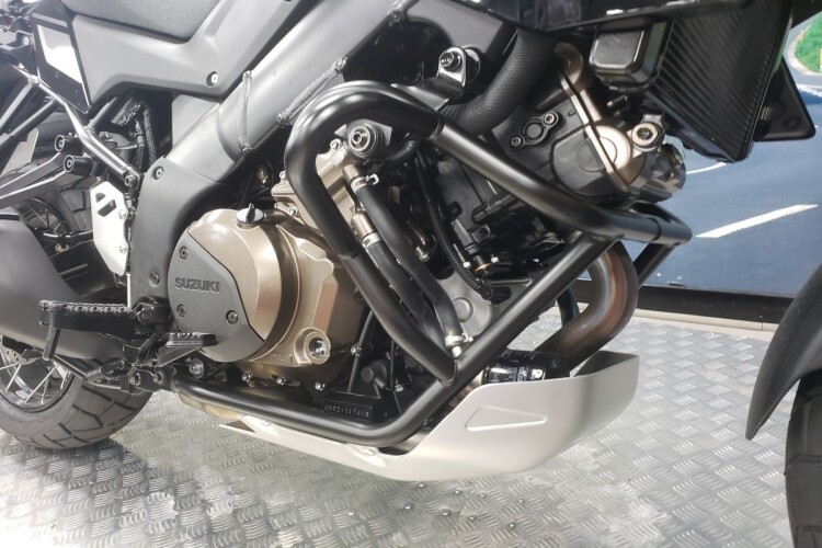 SUZUKI V-STROM 1050 DE
