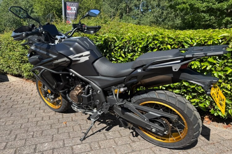 2025 VOGE DS625X, Matt Black - photo 8