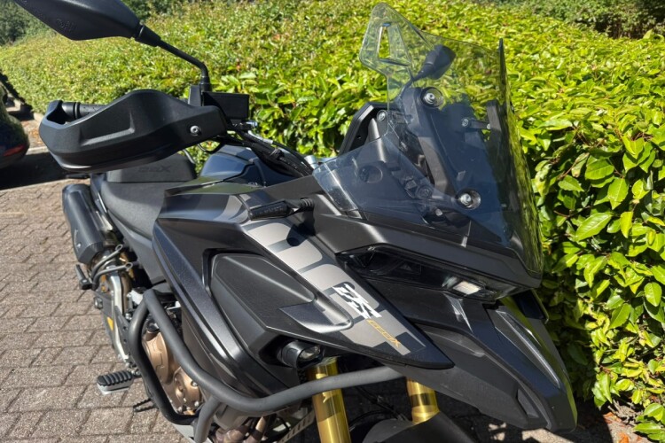2025 VOGE DS625X, Matt Black - photo 9