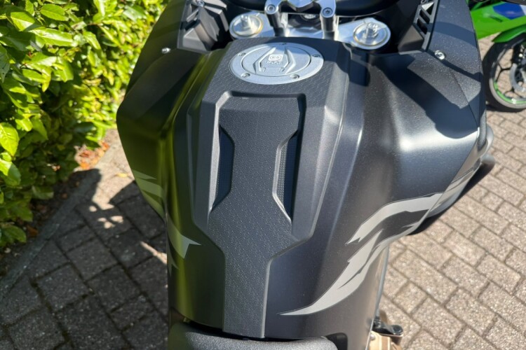 2025 VOGE DS625X, Matt Black - photo 17