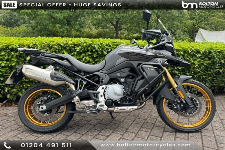 2025 VOGE DS900X, Matt Black