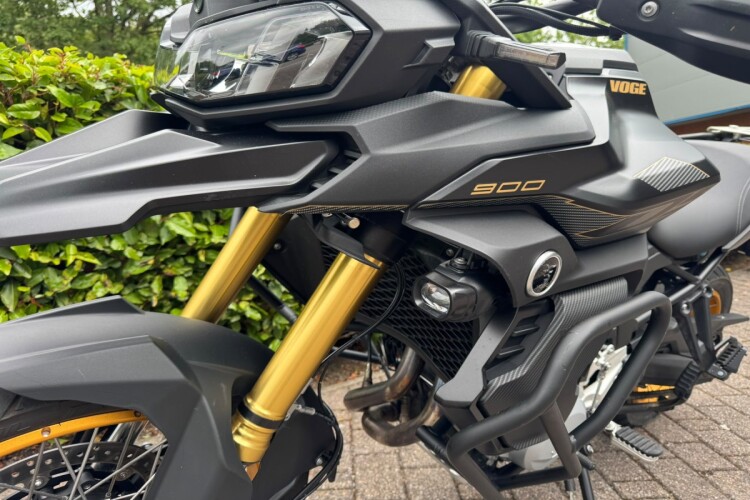 2025 VOGE DS900X, Matt Black - photo 13
