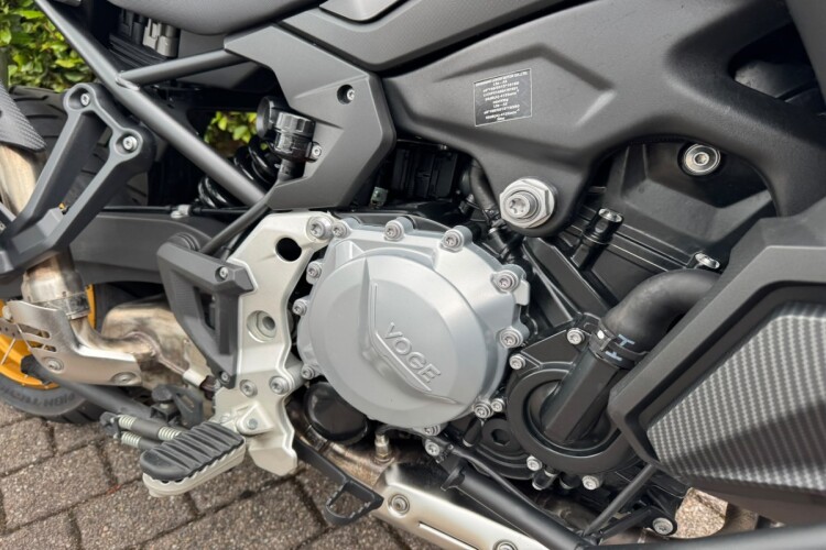 2025 VOGE DS900X, Matt Black - photo 15