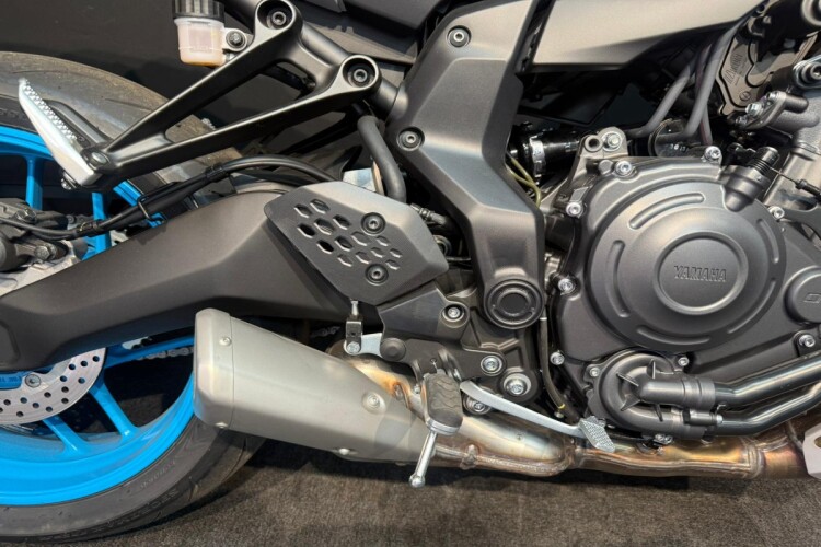 YAMAHA MT-07