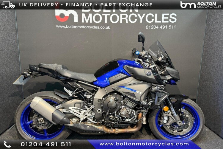 YAMAHA MT-10