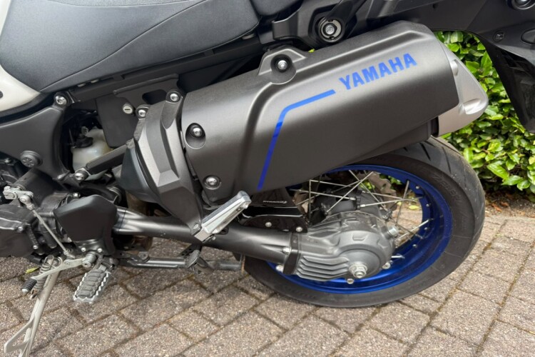 YAMAHA XT1200 SUPER TENERE