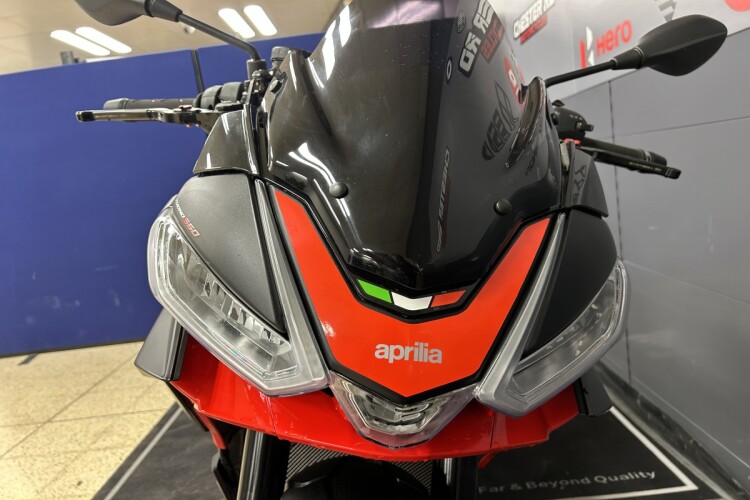 APRILIA TUONO 660