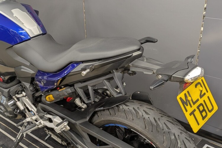 BMW F900R