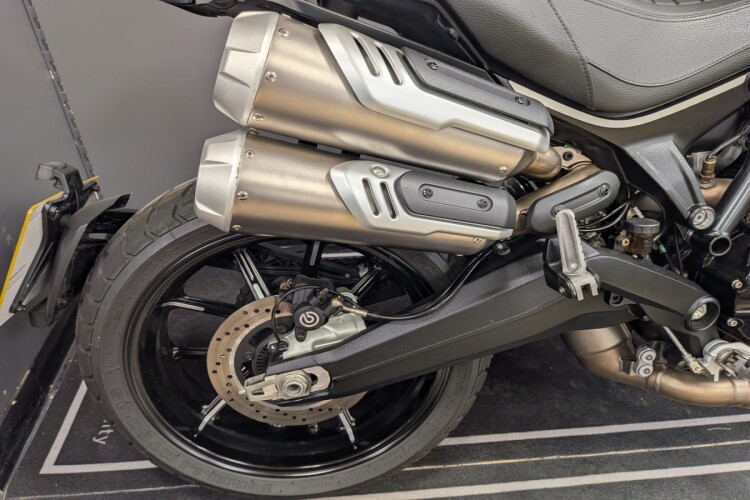 DUCATI SCRAMBLER 1100
