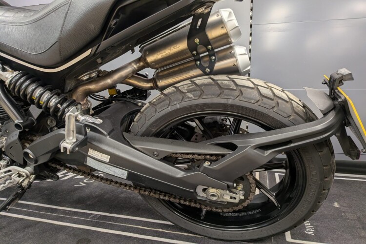 DUCATI SCRAMBLER 1100