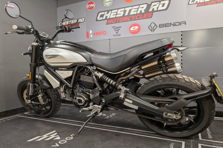 DUCATI SCRAMBLER 1100