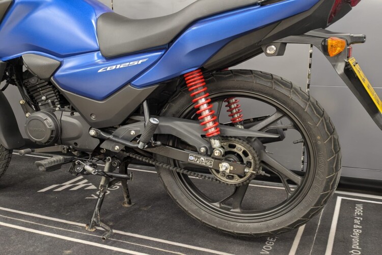 HONDA CB125F