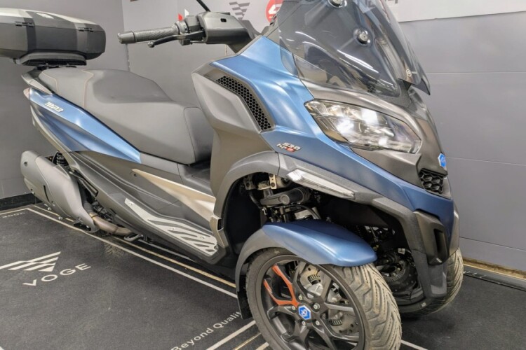 PIAGGIO MP3 530
