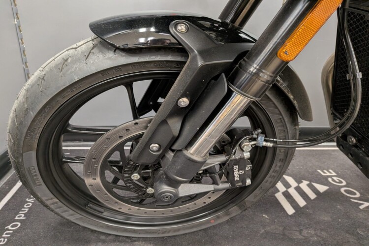 TRIUMPH T