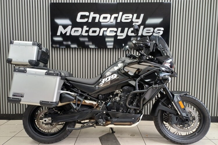 CFMOTO 800MT EXPLORE EDITION