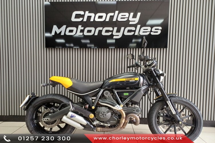 DUCATI SCRAMBLER 800