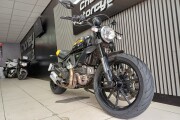 DUCATI SCRAMBLER 800