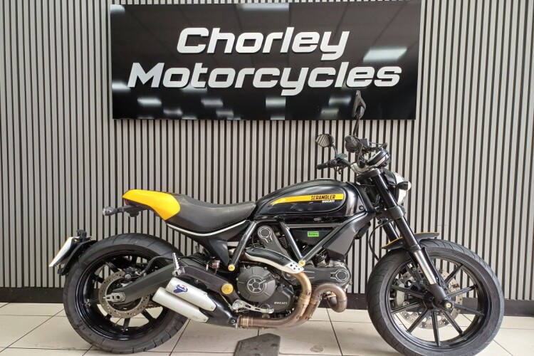 DUCATI SCRAMBLER 800