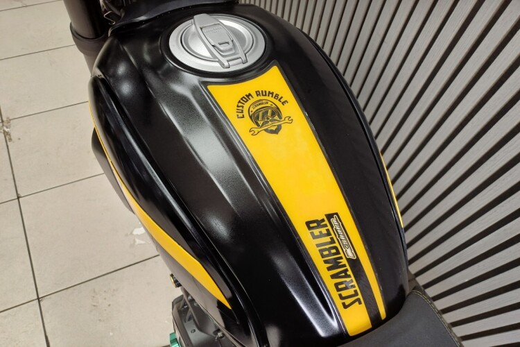 DUCATI SCRAMBLER 800