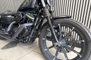 HARLEY DAVIDSON XL 883 N IRON 18