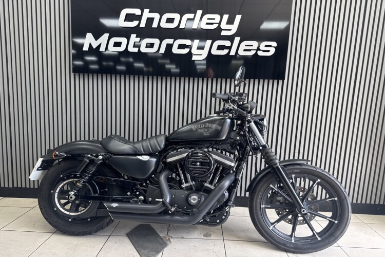 HARLEY DAVIDSON XL 883 N IRON 18