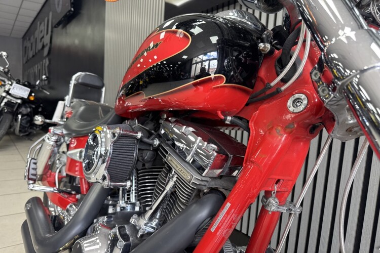 HARLEY-DAVIDSON CVO