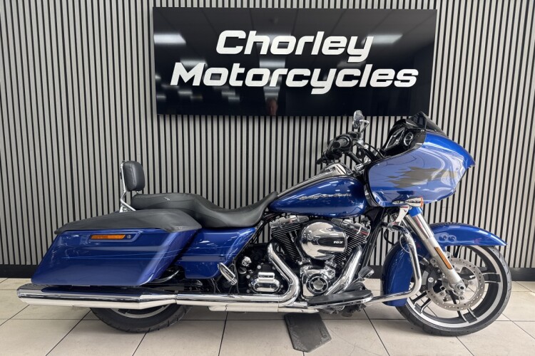 HARLEY-DAVIDSON STREET GLIDE SPECIAL