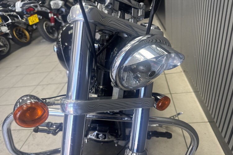 HARLEY-DAVIDSON SUPERGLIDE