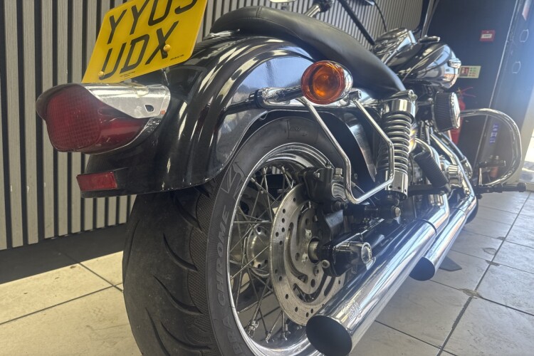 HARLEY-DAVIDSON SUPERGLIDE