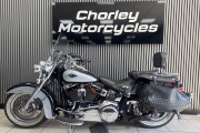 HARLEY-DAVIDSON TOURING