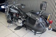 HARLEY-DAVIDSON TOURING