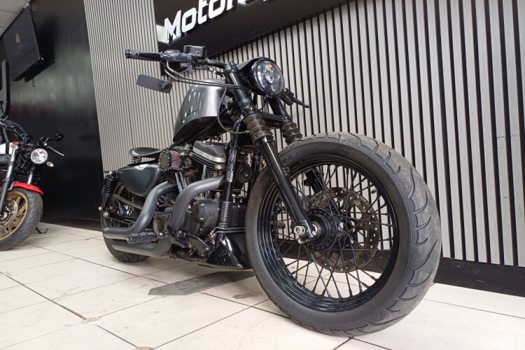 HARLEY-DAVIDSON XL 1200 SUPERLOW