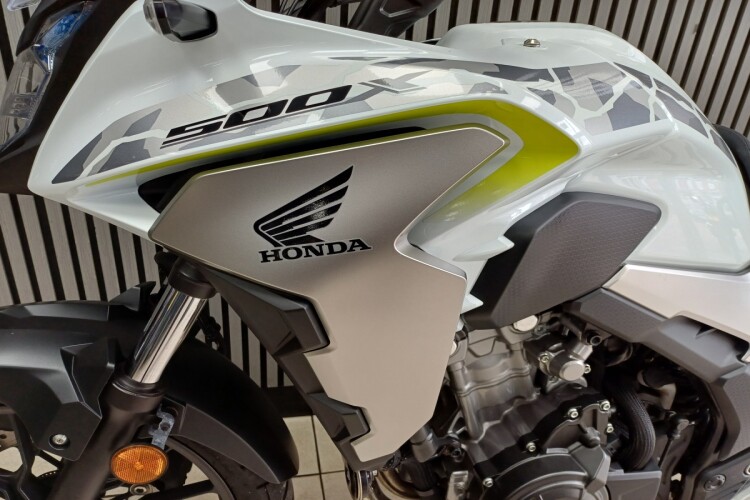 HONDA CB500X