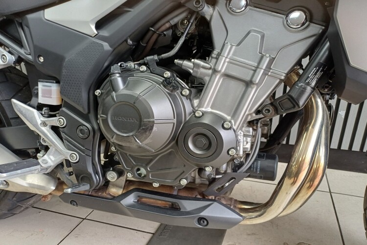 HONDA CB500X