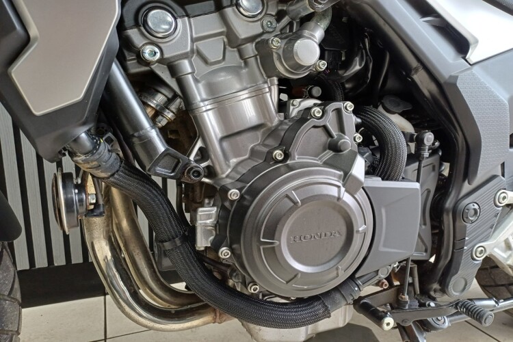 HONDA CB500X