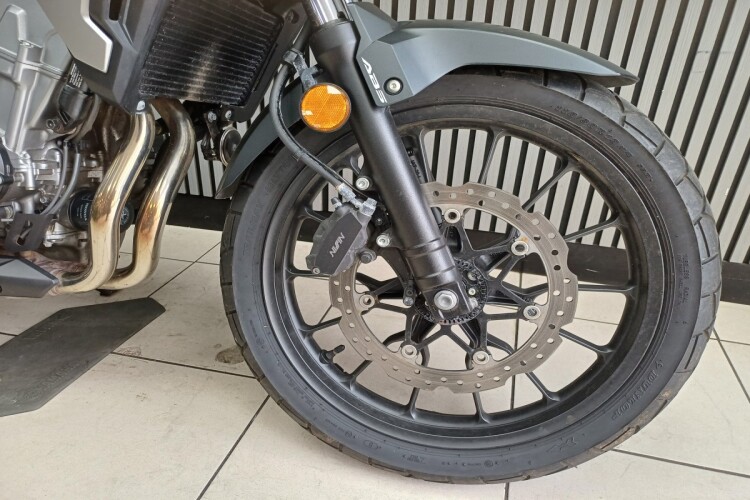 HONDA CB500X