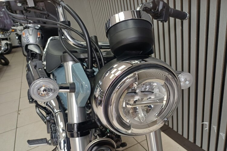 HONDA DAX 125
