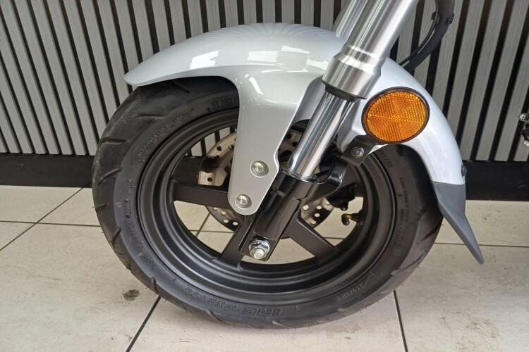 HONDA DAX 125