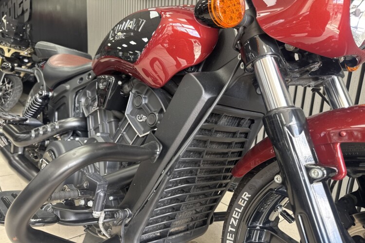 INDIAN SCOUT ROGUE